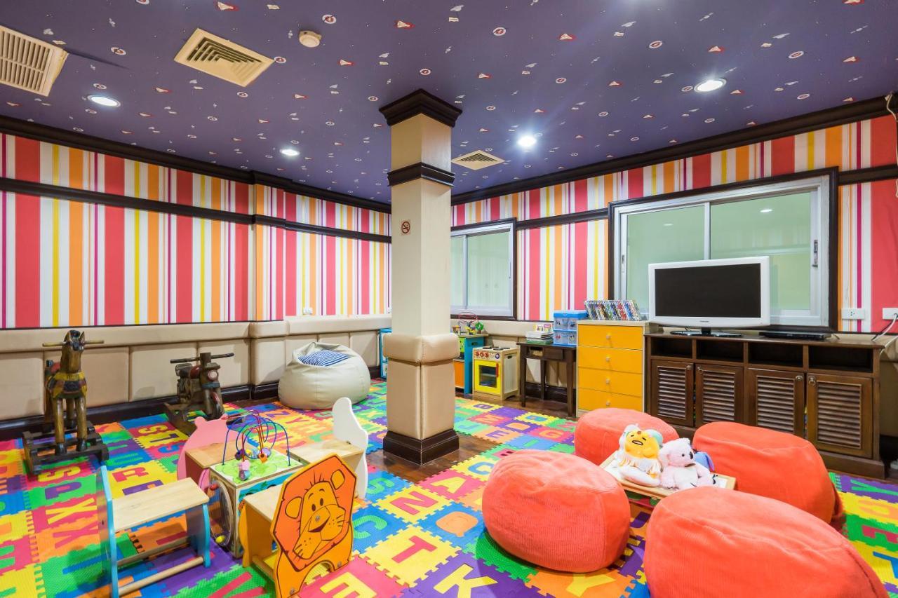 Wora Bura Hua Hin Resort & Spa Kültér fotó Kids Club