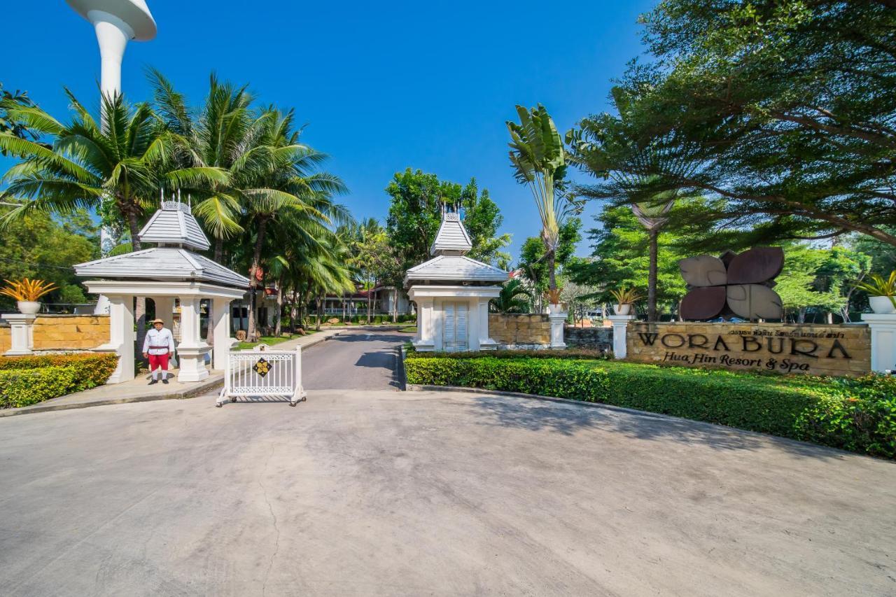 Wora Bura Hua Hin Resort & Spa Kültér fotó Vora Burapha entrance